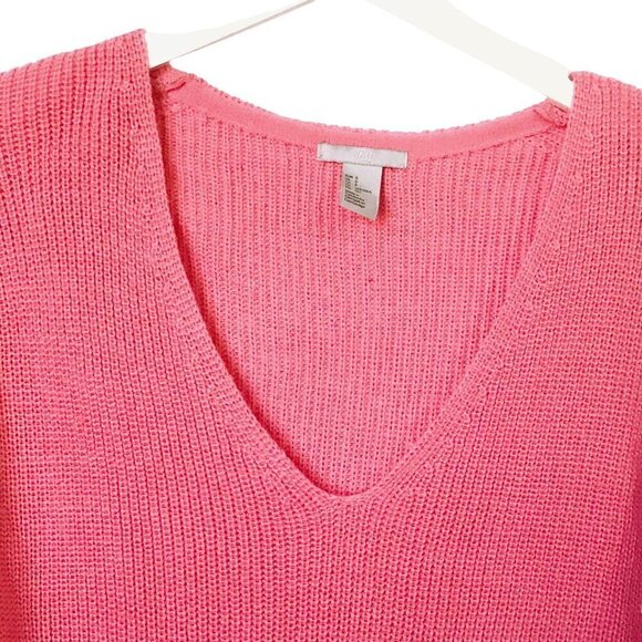 H&M pink deep V neck sweater, size S - Picture 5 of 7